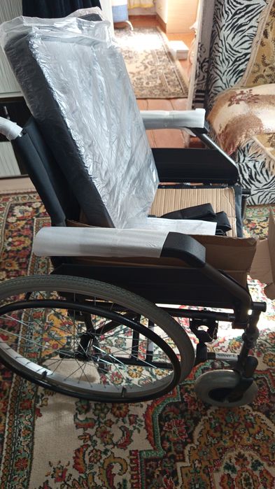 Инвалидная коляска