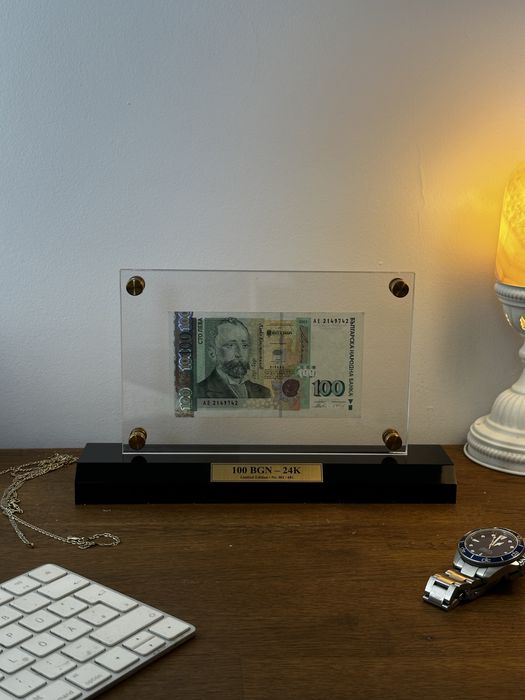 Лимитирана серия 100лв Банкота със Стойка. Перфектен Подарък