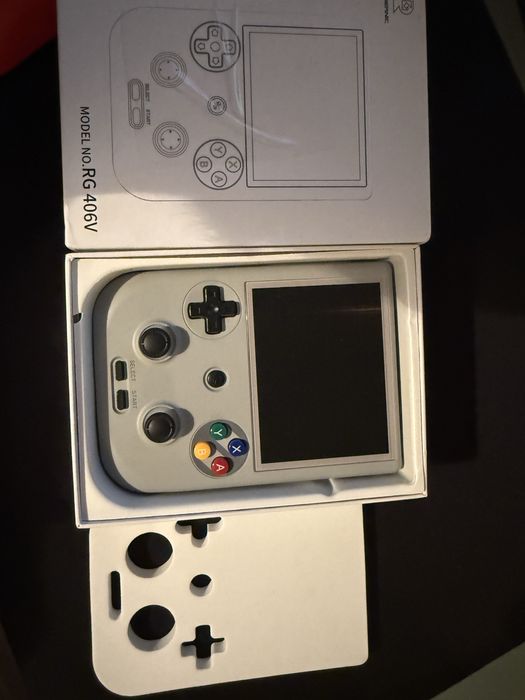 Anbernic RG 406V