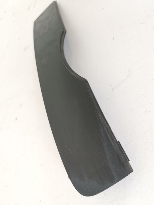 Орнамент Решетка Проектор Ауди Q3 8U [ - ] Оригинален В Добро Състояни