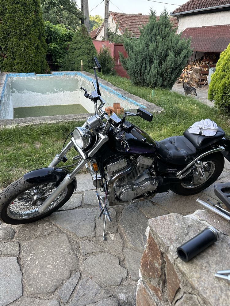 Suzuki Intruder VS 1400