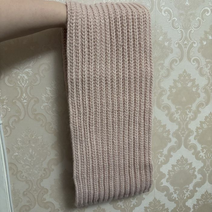 Шапка и снуд из акрила и шерсти