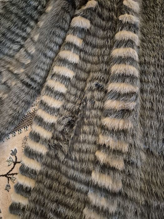 Haină din blană naturală de vulpe, Haus der Pelze, S-M, călduroasă