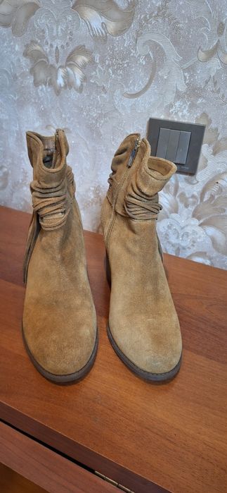 Сапожки женские 39 размер