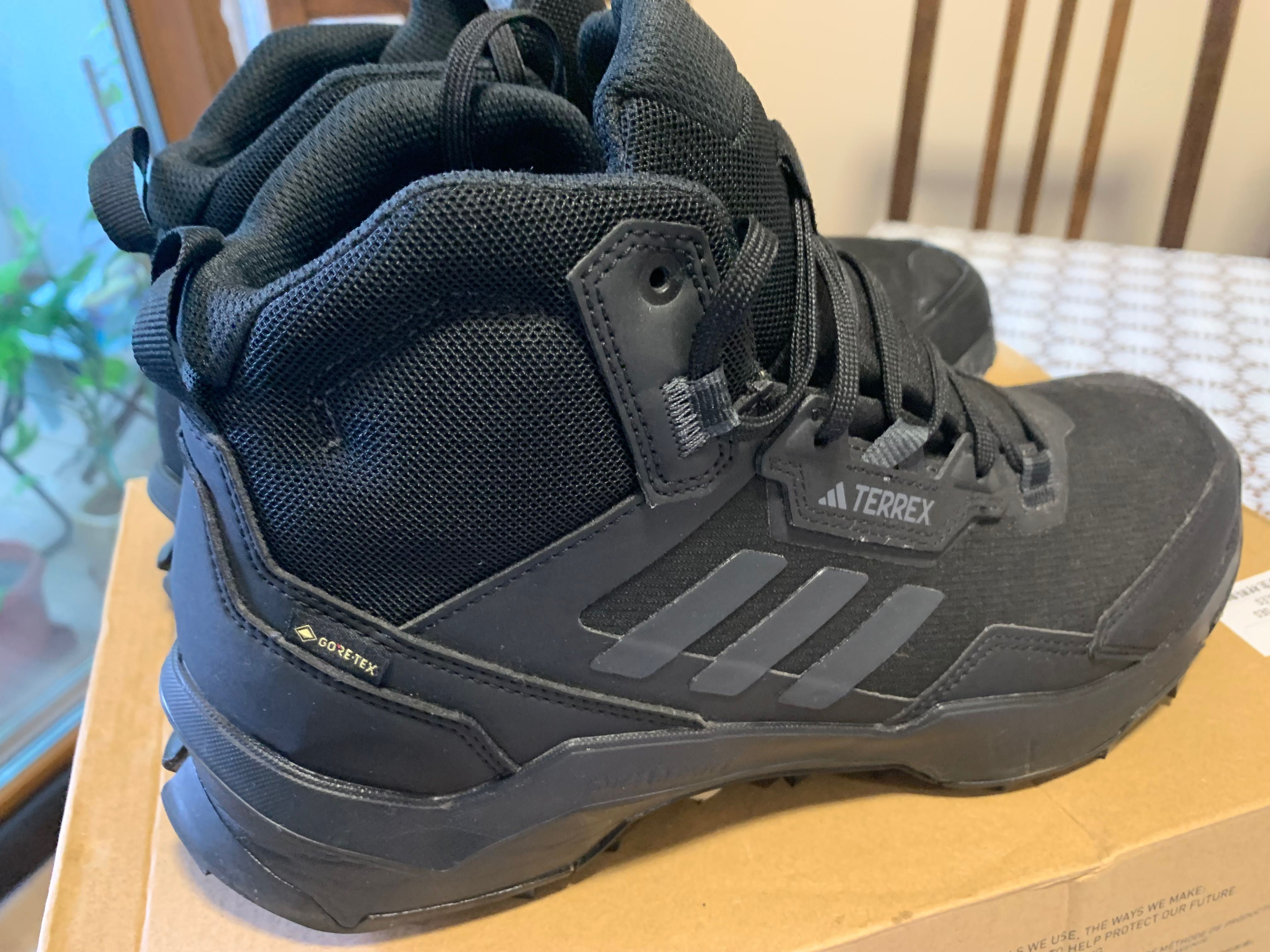 Adidas TERREX ax4 MID gtx
