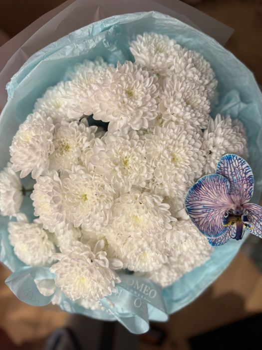 Свежие букеты цветов 5к