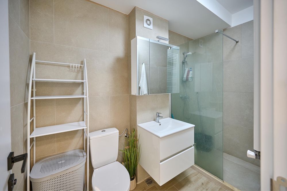 Vand apartament 2 camere Alezzi Infinity Vedere frontala la mare