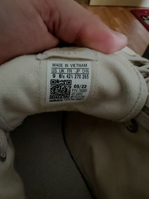 Vând adidas Nizza noi