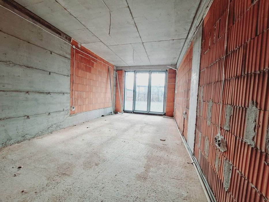 За продажба двустаен в кв. Триъгълника