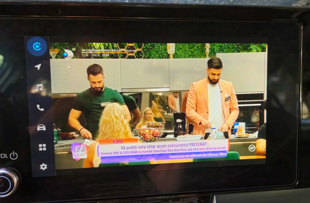 Card Play / Android Auto Ai Box /WiFi /4GB+64GB /Youtube,Digi,Netflix