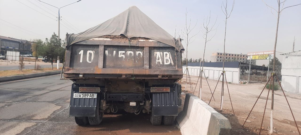 Kamaz 5111 yegib chiqilgan