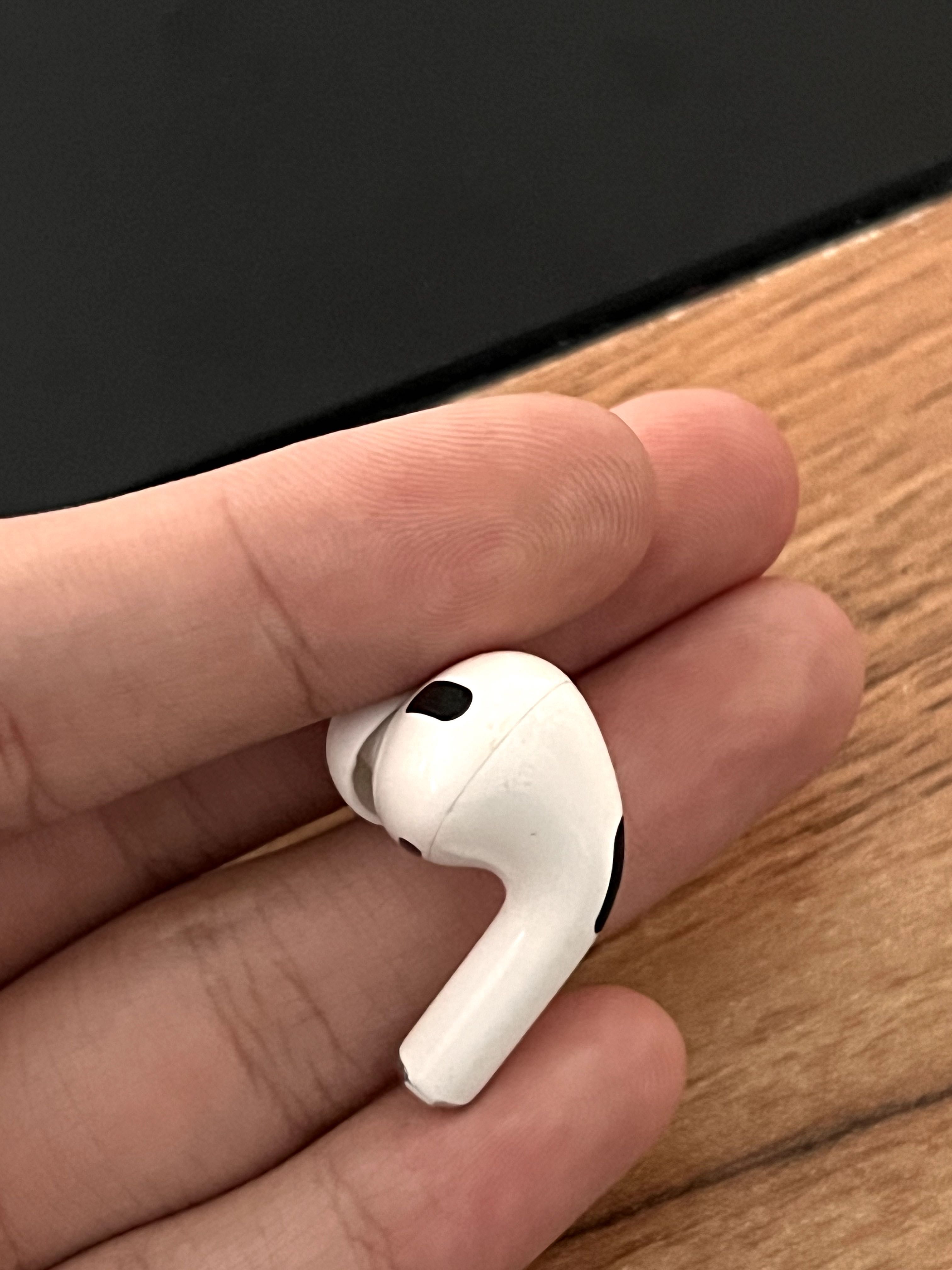 Наушник AirPods pro правый