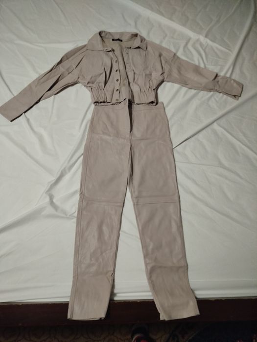 Двойка женский кожа утеплёный туретский продаю