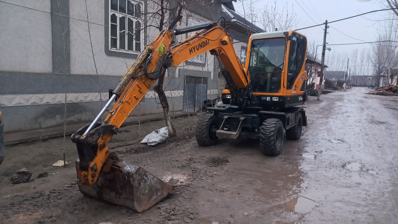 Ekskavator hyundai