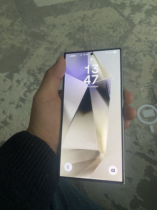 Самсунг с 24 ультра 512 гиг срочно денег нужен