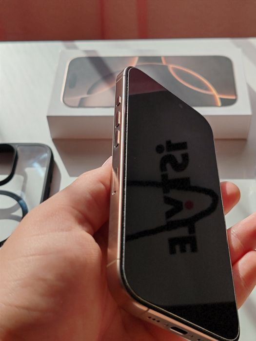 iPhone 16 Pro 128GB Desert Titanium CA NOU