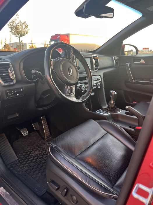 Vand / schimb Kia Sportage , 4x4 , GT Line , 177 cai