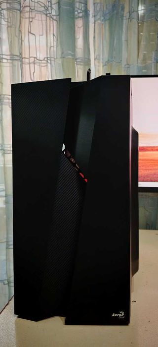 Продавам Гейм РС Ryzen 5 5500/16Gb/512Gb SSD+1TB HDD/ 1660 Super/Гаран