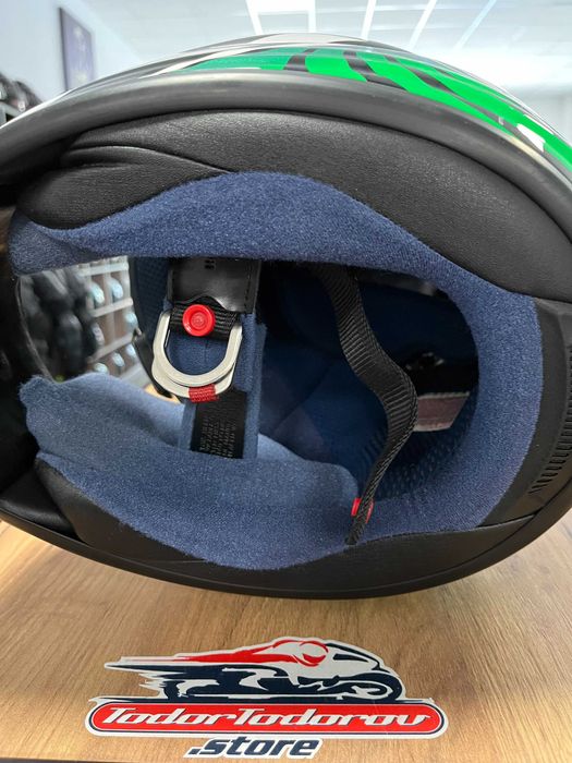 Мото каска  ARAI CHASER red/white, S 55-56 см.перфектно състояние