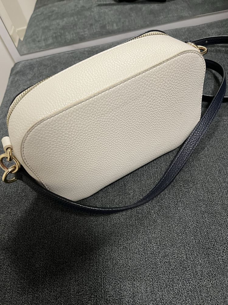 Дамска чанта Tommy Hilfiger