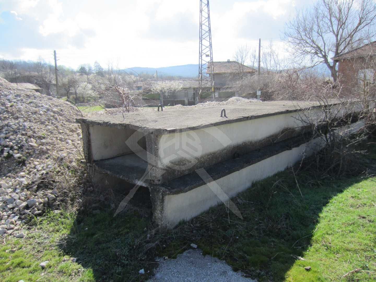 Парцел в село Веселиново