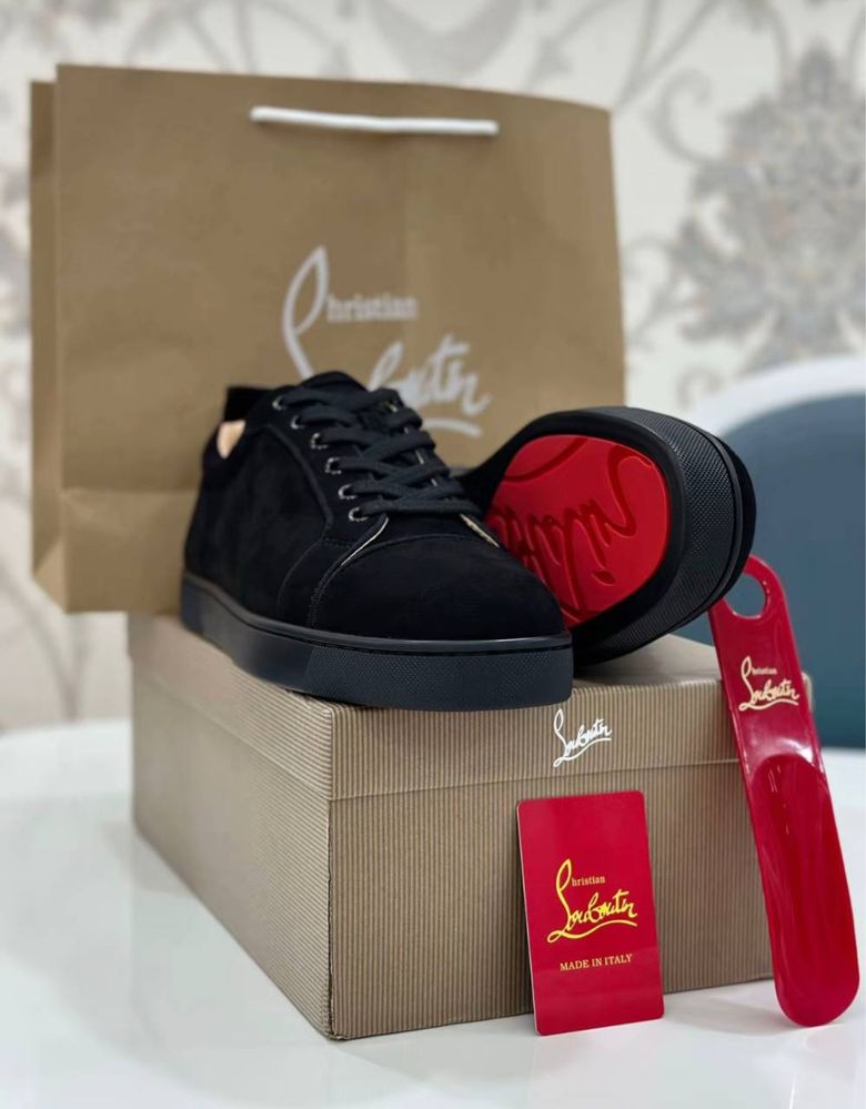 Louboutin кеды новый
