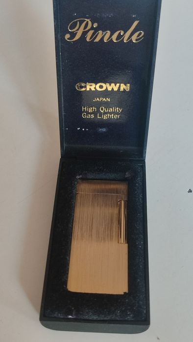 Нова японска запалка Crown