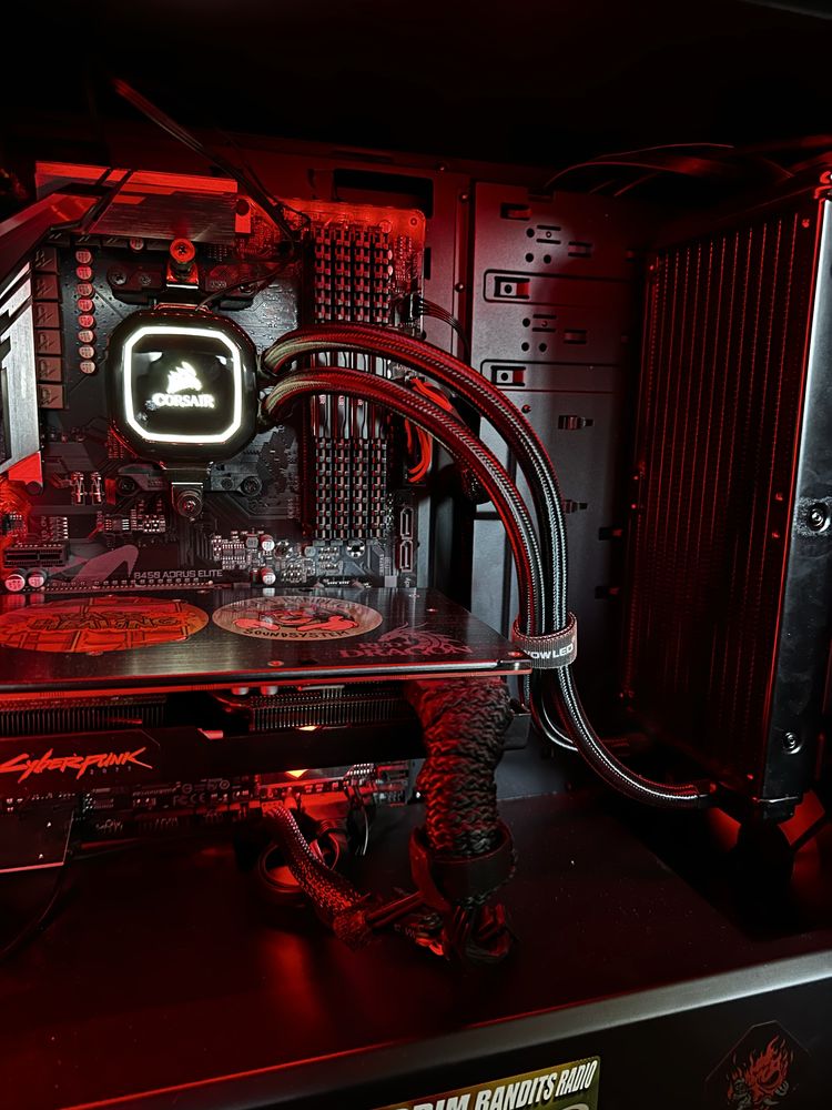 PC Gaming Ryzen 5 3600X & RX5700XT negociabil