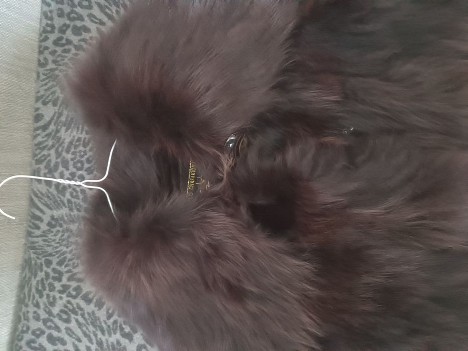 Haină din blană naturală de vulpe