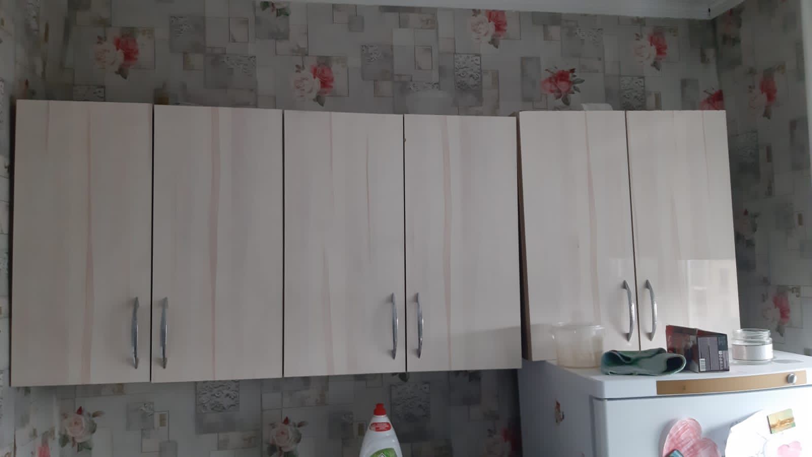Кухонные шкафы в хорошем состоянии