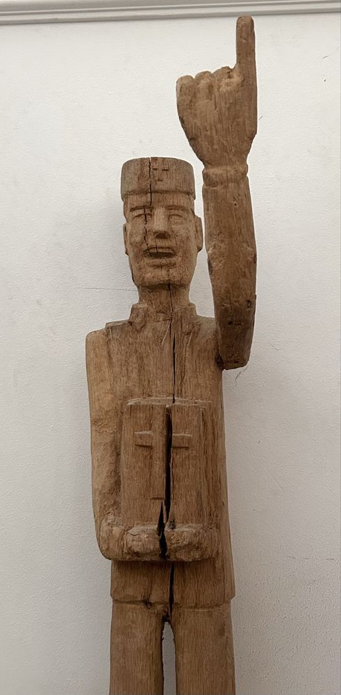 Sculptura veche lemn predicator crestin, 87cm, decor rustic