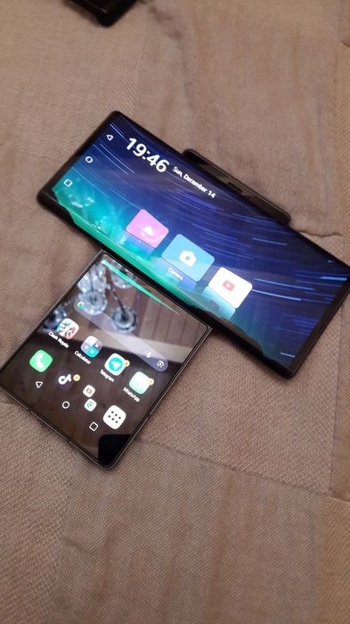 Lg Wing 5G обмен