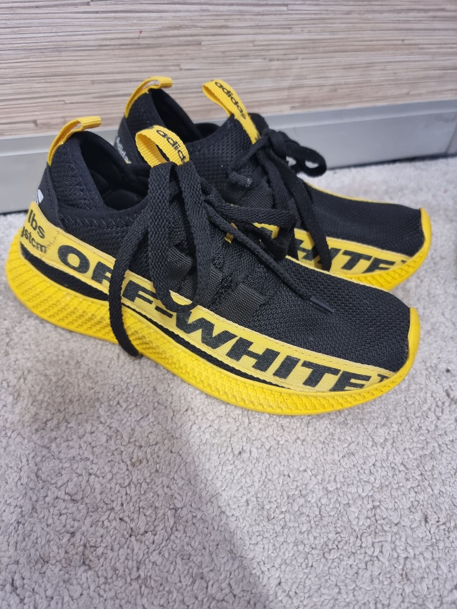 ADIDAS off white 37 noi