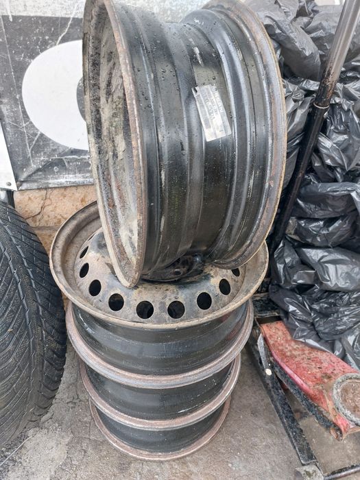 Джанти 16 цола Нисан плюс тасове