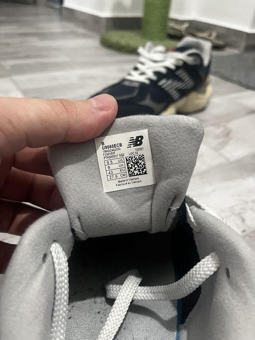 New Balance 9060 Navy