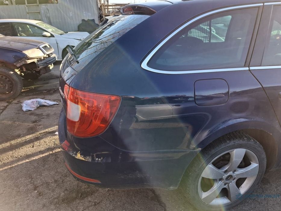 Dezmembrez Skoda Superb Combi (3T5)(01.2010->) 2,0 Litri - 125 kW TDI CFGB