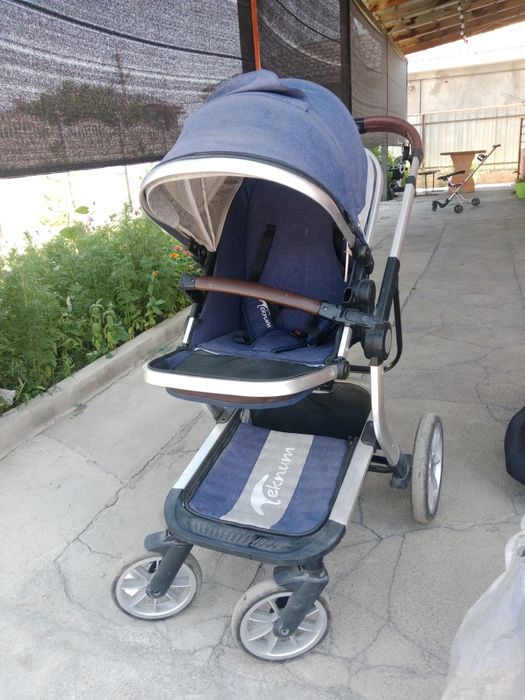 Удобная коляска 3 в 1 + автолюлька — срочно!