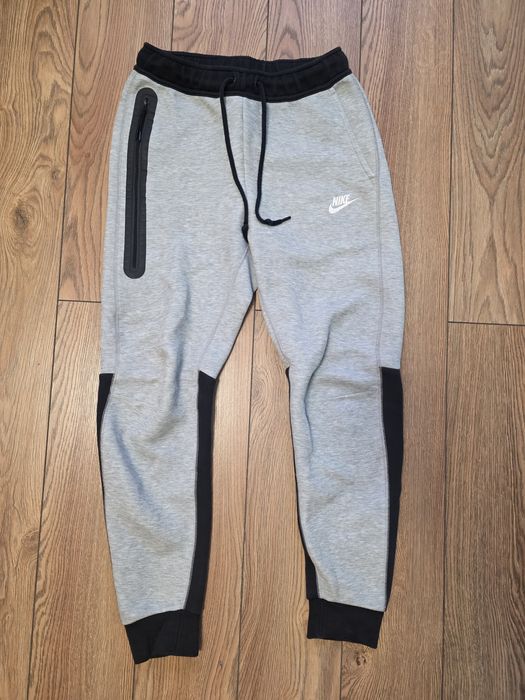 Nike tech fleece