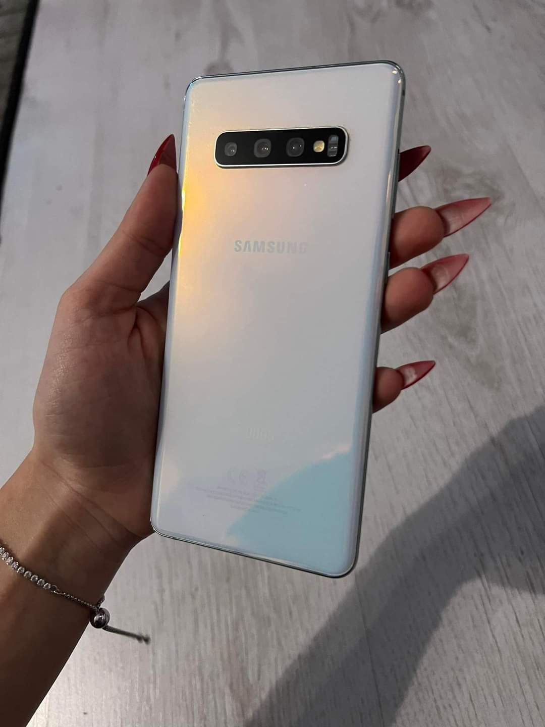 samsung galaxy s10plus