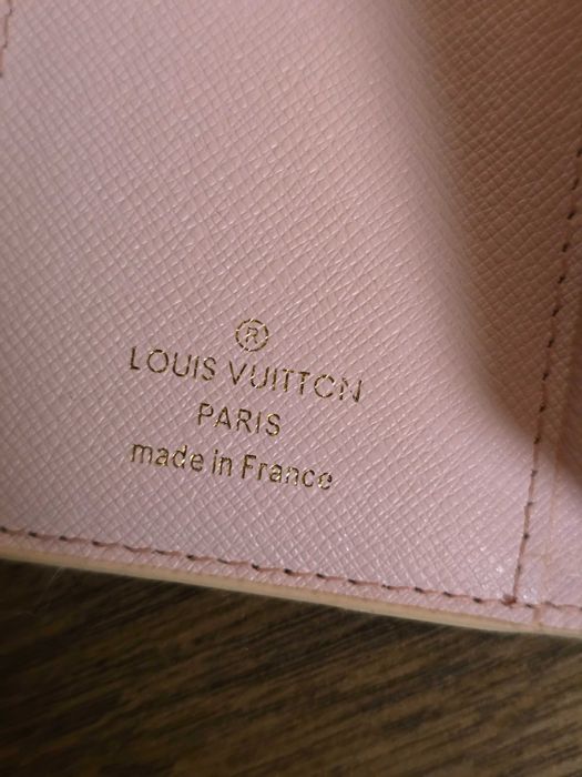 Louis Vuitton оригинално дамско портмоне