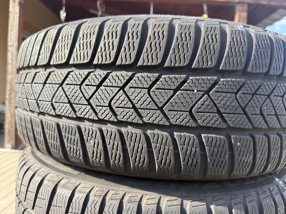 Jante Bmw X1 X2 F48 49 originale 225 50 18 pirelli iarna 2022