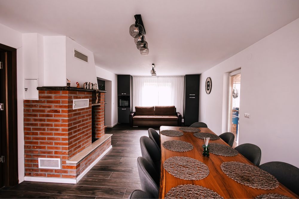 Cabana de inchiriat. Diaponibila de CRACIUN SI REVELION