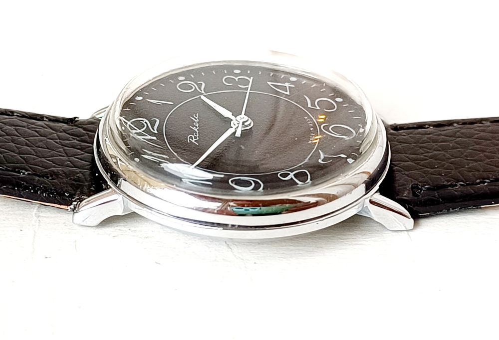 Мъжки часовниk Raketa