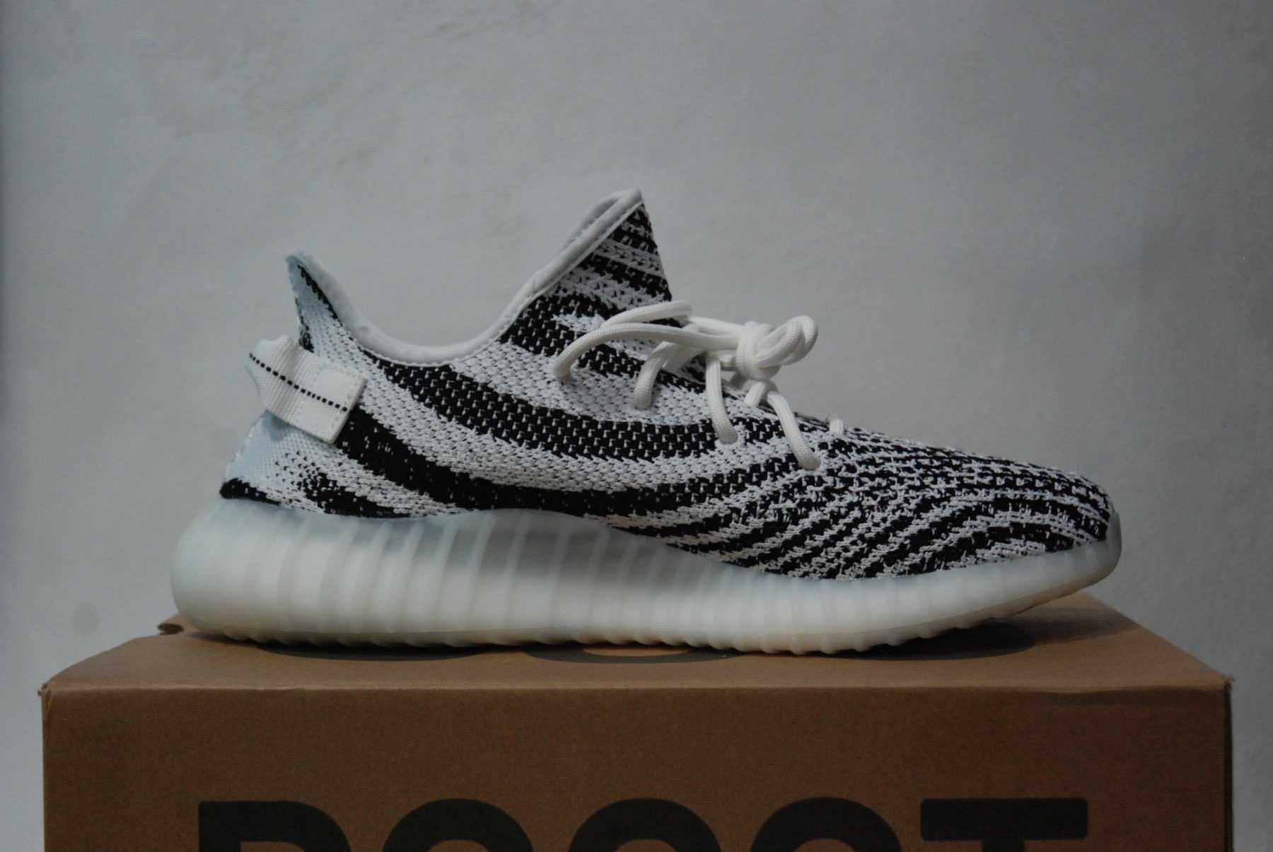 Yeezy Boost 350 V2 Zebra