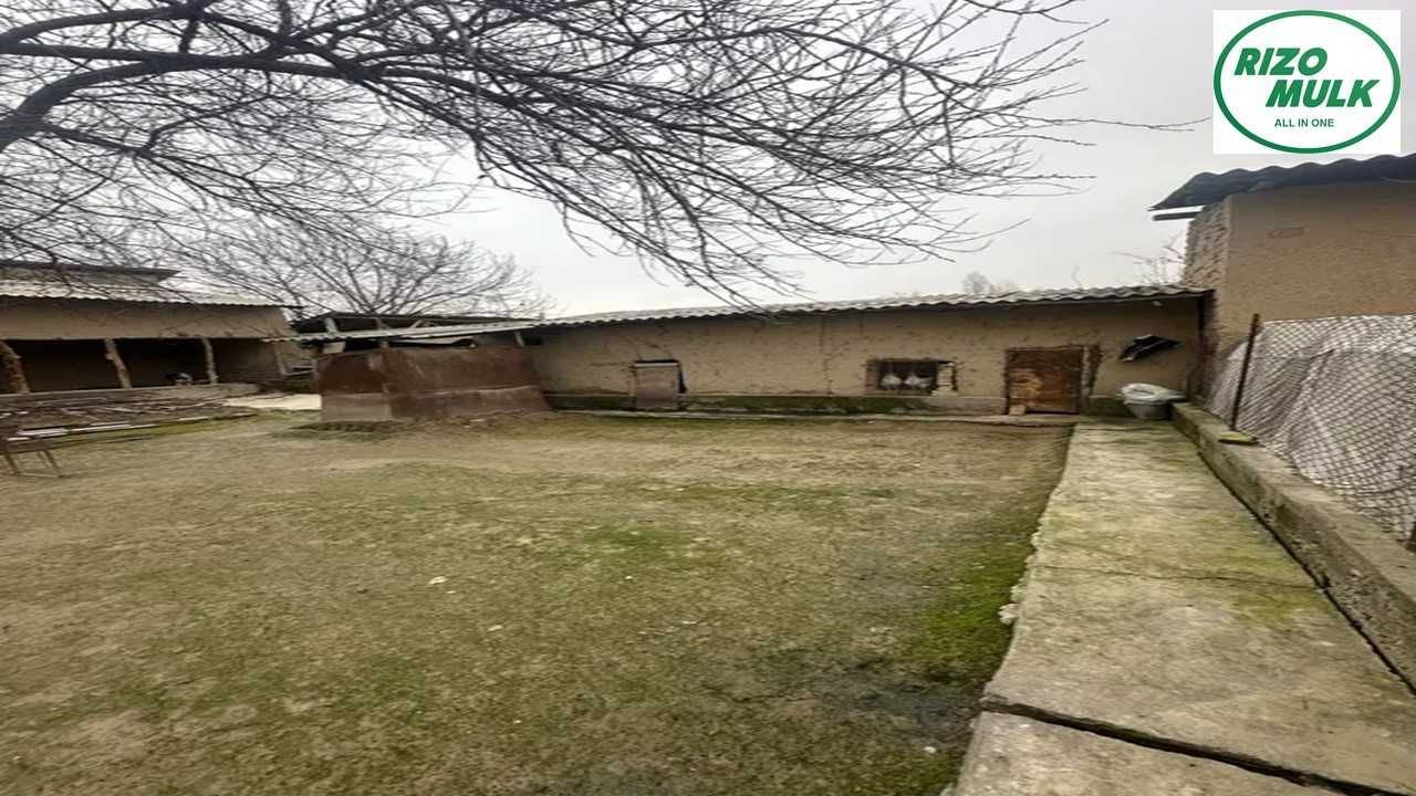 Назарбекда 4 сотихли ховли сотилади. NR494/42