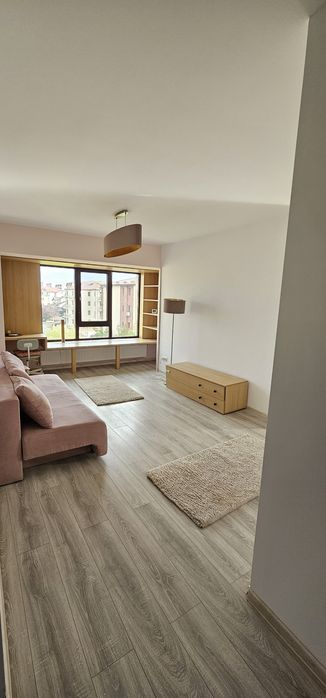 Proprietar direct Vând apartament 3 camere Brown Luxury rond Pacurari