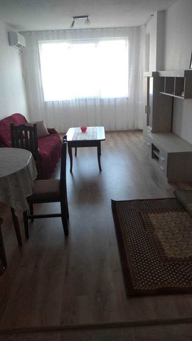 Дава се под наем Двустаен апартамент в Бургас, Изгрев - 60 кв.м за 178.5 € - Снимка #2