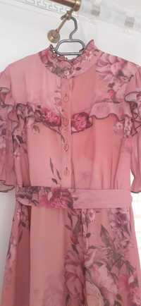 Rochie midi roz cu flori ..Eleganta