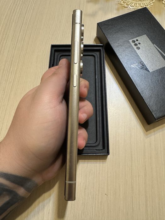 Samsung Galaxy S24 ultra dual sim 256GB, 12GB RAM