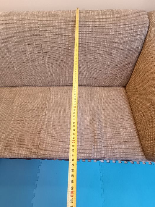 Coltar extensibil cu lada depozitare.